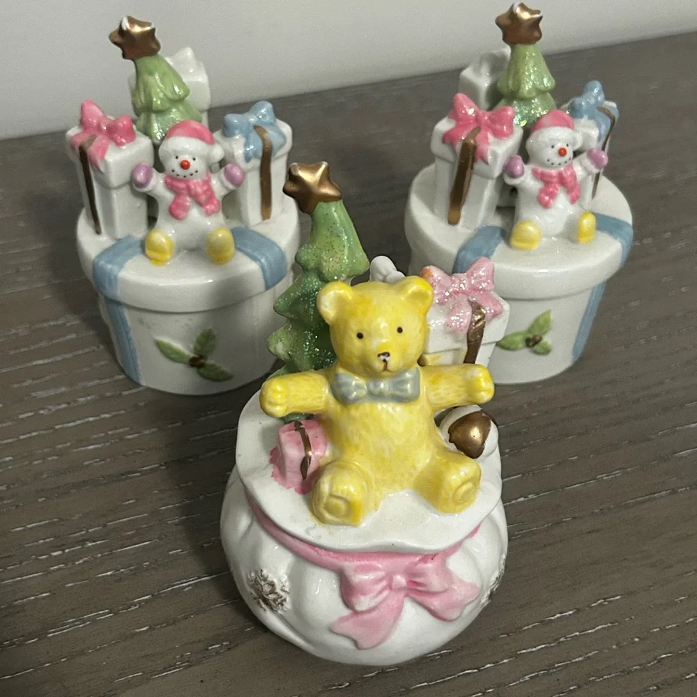 Vintage Porcelain Winter Bear and Snowman Figurines Storage containers